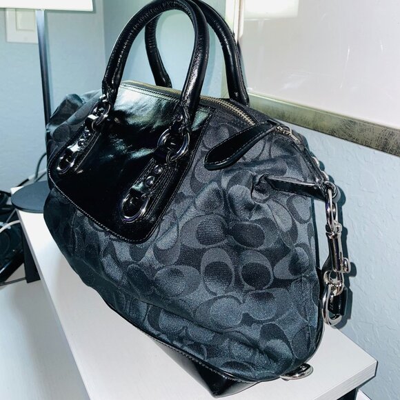 COACH Ashley Satchel Black Signature Jacquard Leather Silver Hardware - Picture 6 of 11